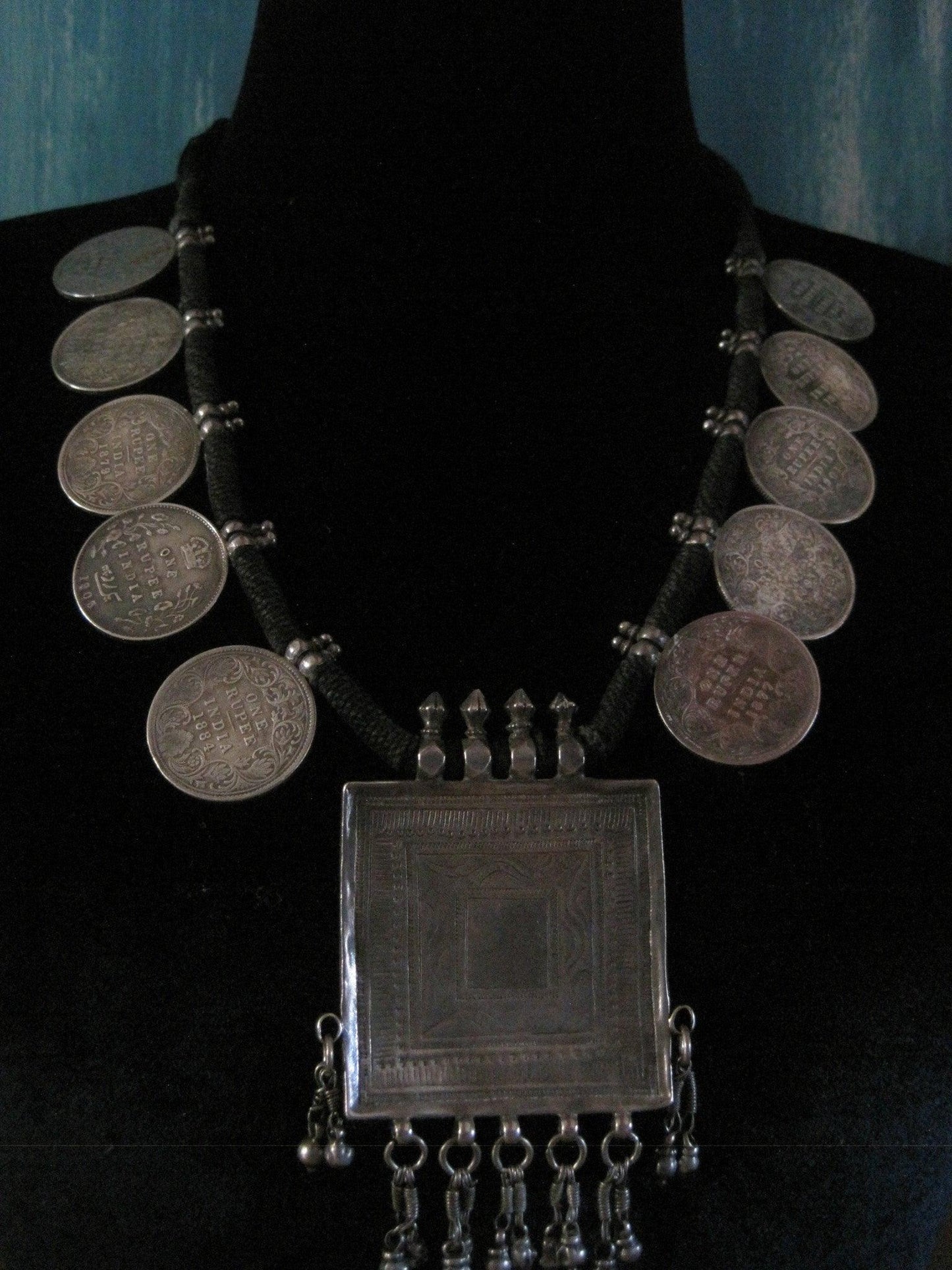 indian silver necklace