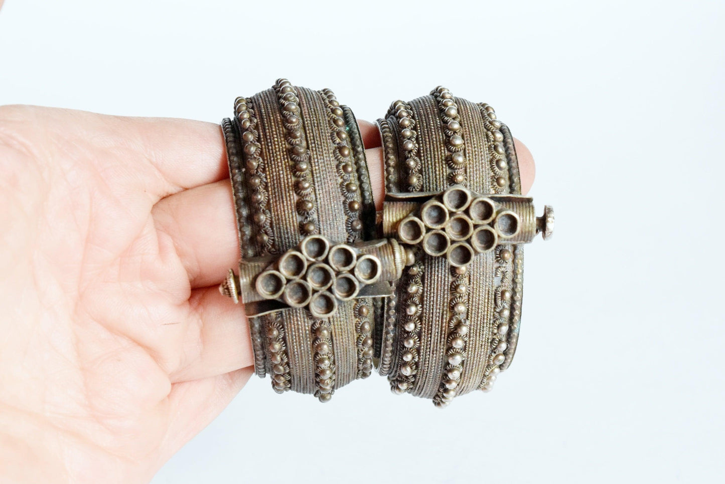 Matching Pair of Vintage Jewish Yemeni Hinged Bracelets - Anteeka