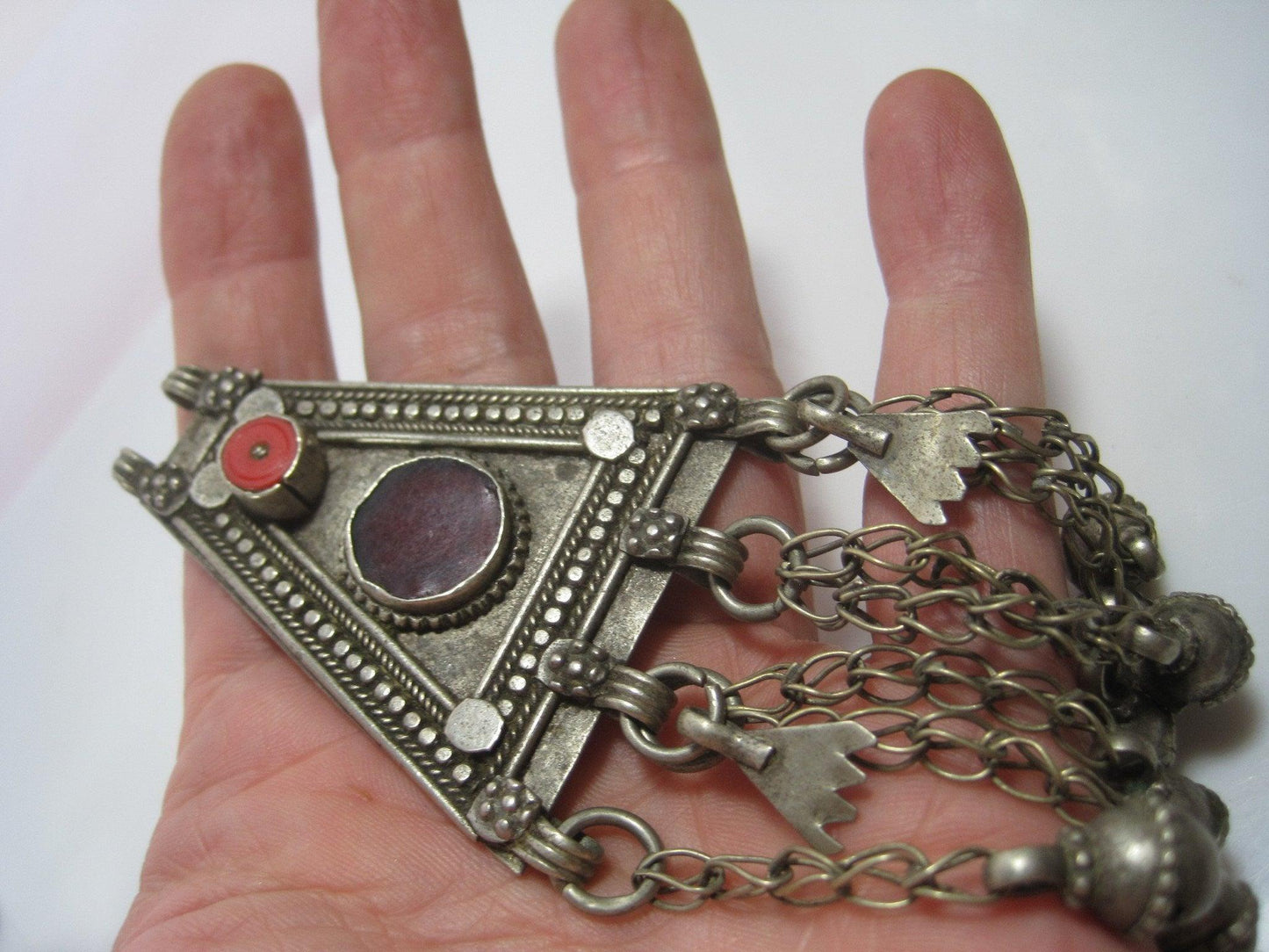 Vintage Bedouin Triangular Protective Pendant from Yemen - Anteeka