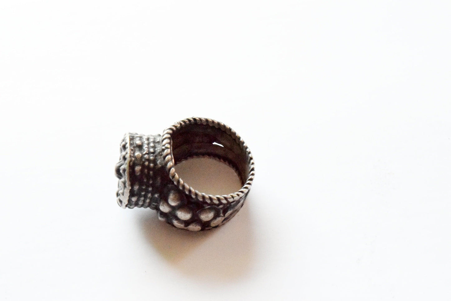 Vintage Bedouin Yemeni Ring Size 5 - Anteeka