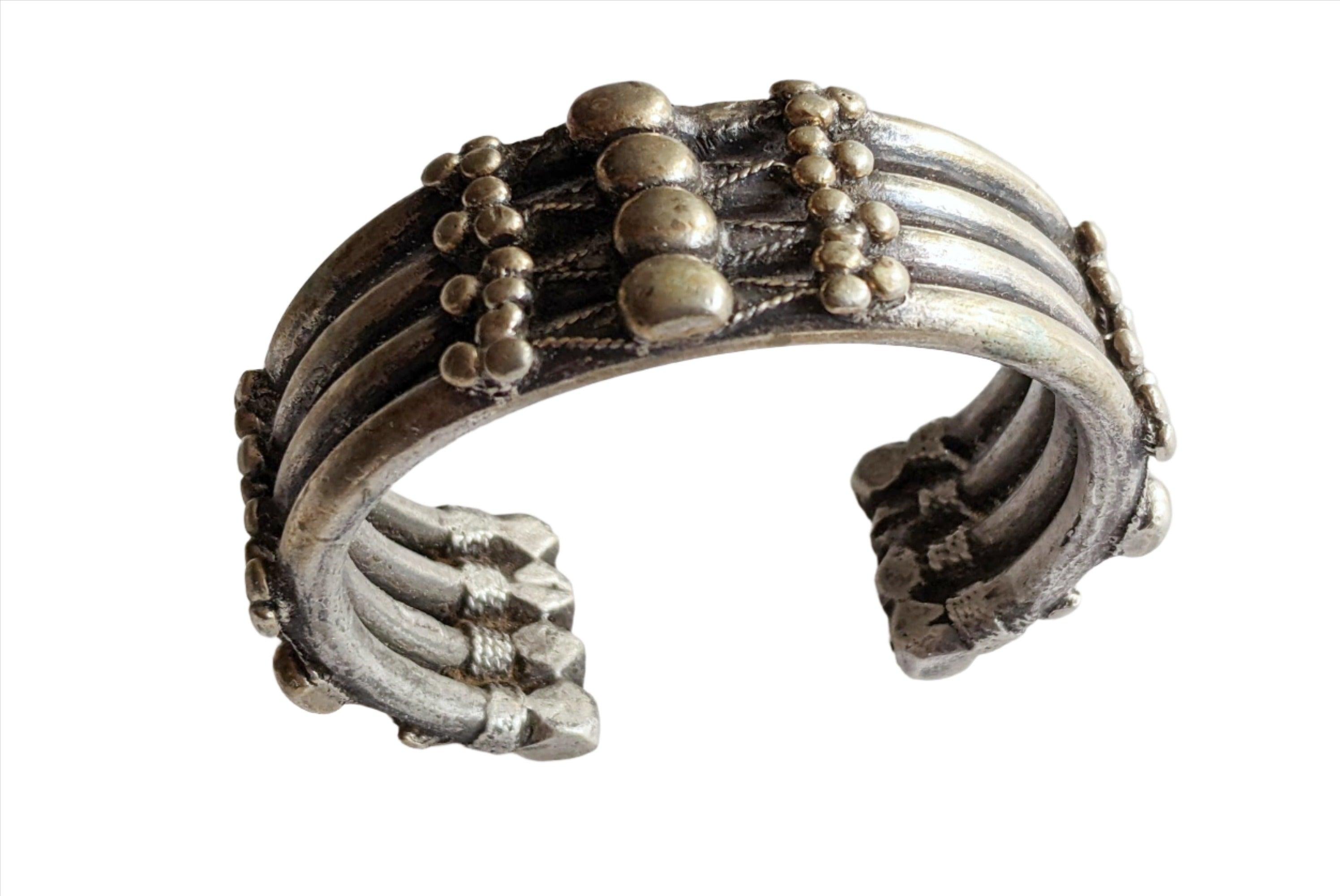 RARE BRACELET ANCIEN moderniste en argent massif 23,1 G EUR 50,00 RARE BRACELET ANCIEN moderniste en argent massif 23,1 G EUR 50,00