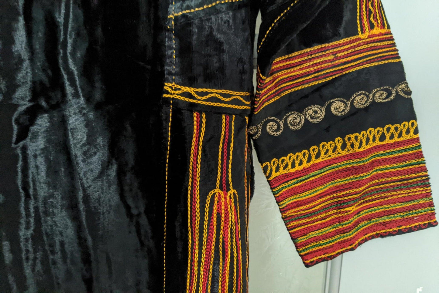 Vintage Saudi Arabian Embroidered Kaftan Maxi Dress - Anteeka