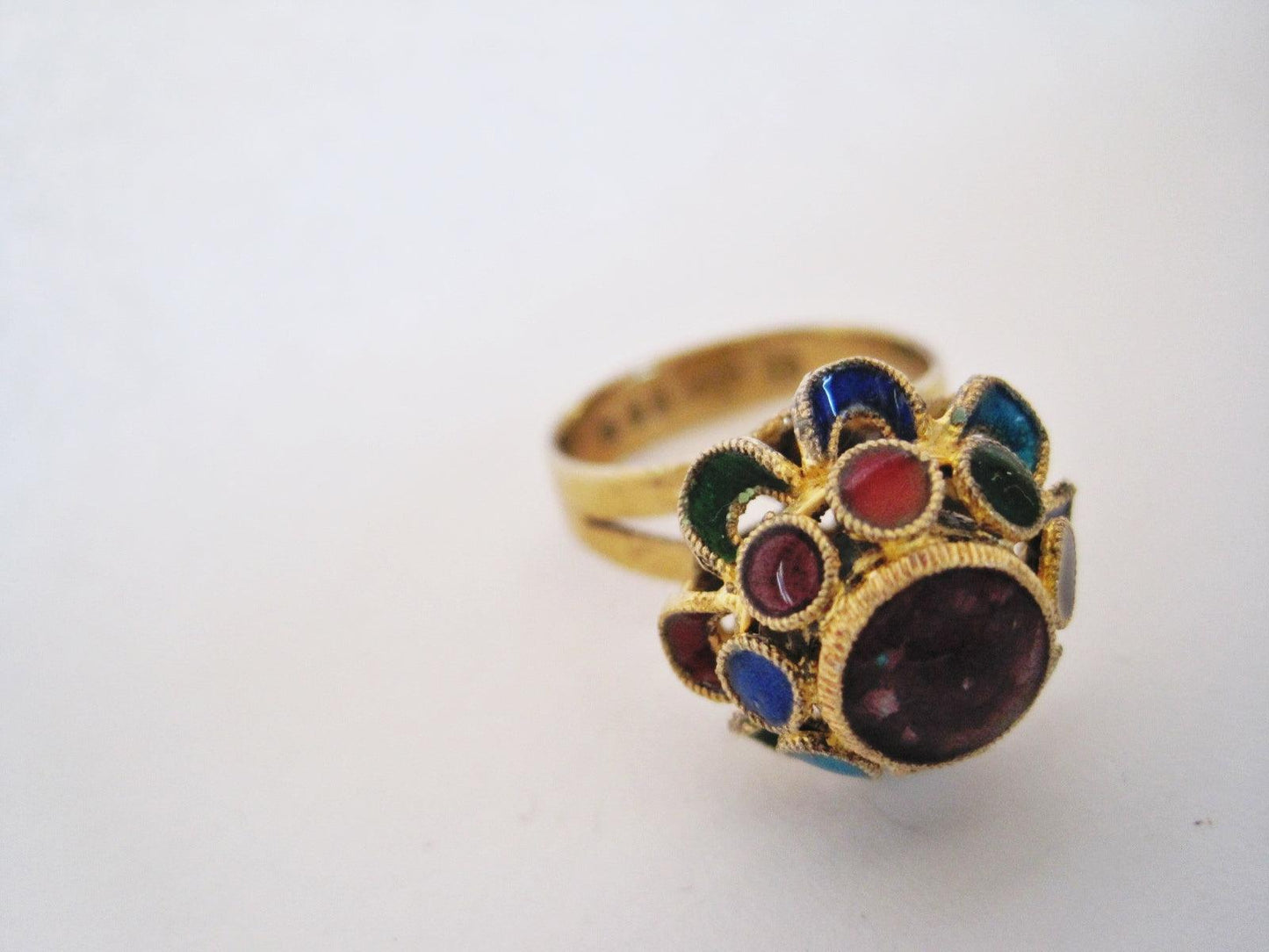 Vintage Silver Chinese Export Ring with Amethyst and Enamel - Anteeka