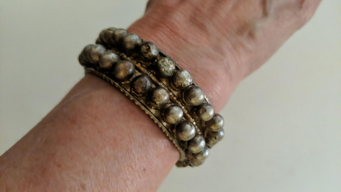 Vintage Silver Yemeni Bracelet with Bosses - Anteeka