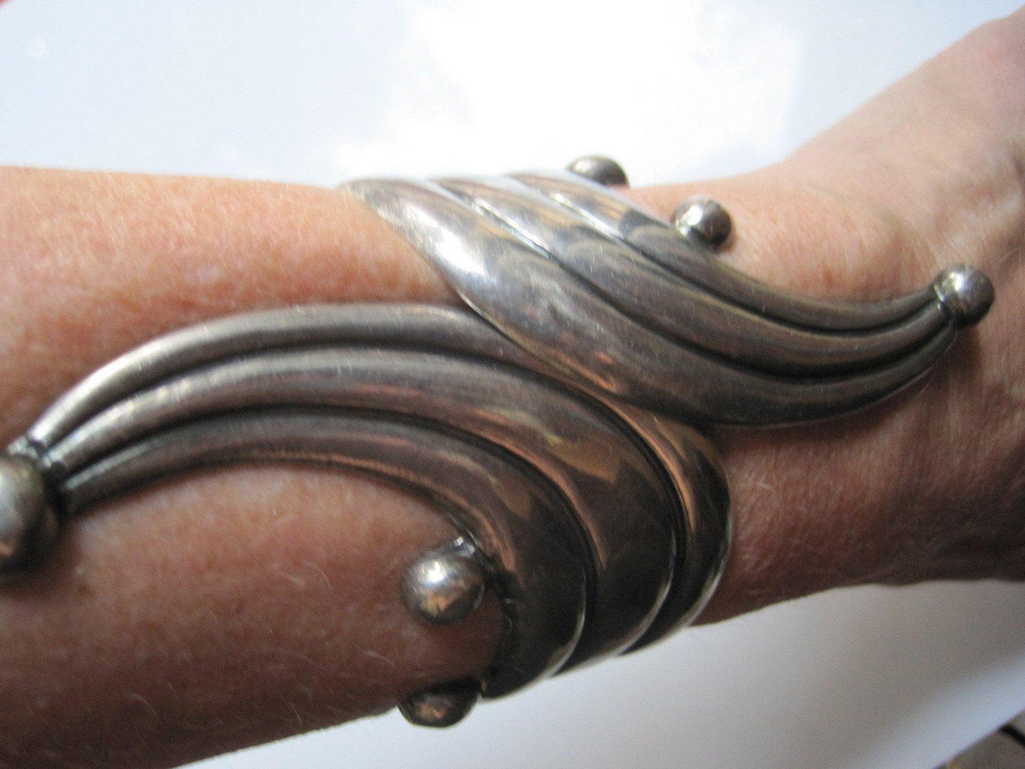 Vintage Small Mexican Sterling Silver Clamper Bracelet - Mid Century Spring Hinged Bracelet - Anteeka