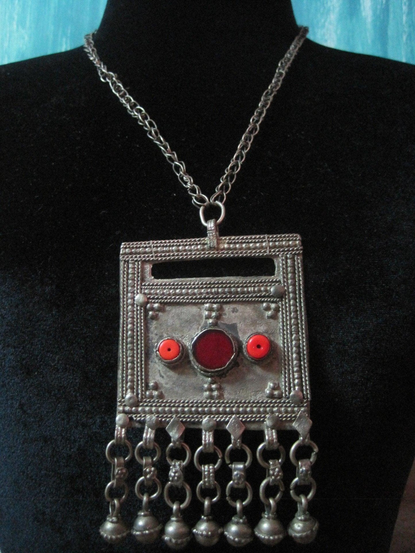 Vintage Yemeni Bedouin Pendant Necklace - Anteeka