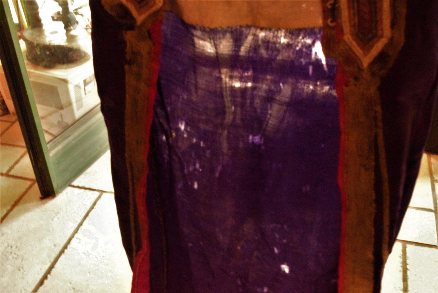 Vintage Yemeni Embroidered Dress or Coat for a Child - Anteeka