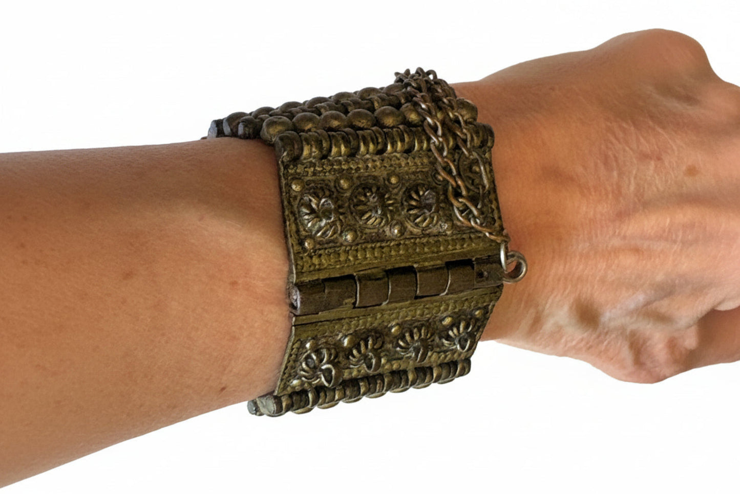Vintage Low Silver Palestinian Habbayat Bracelet