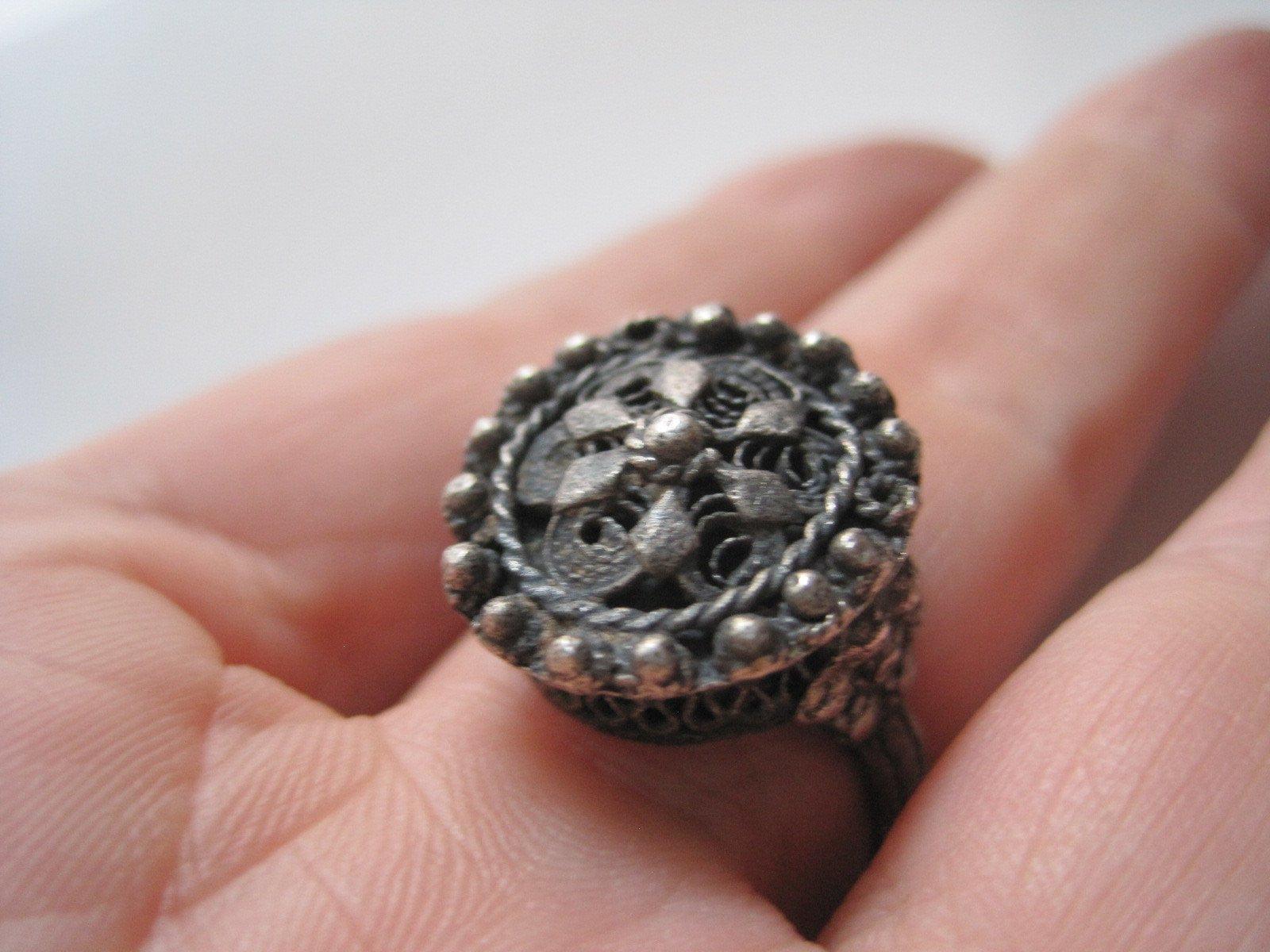 Antique Balkan Silver Filigree Rattle Ring - Anteeka