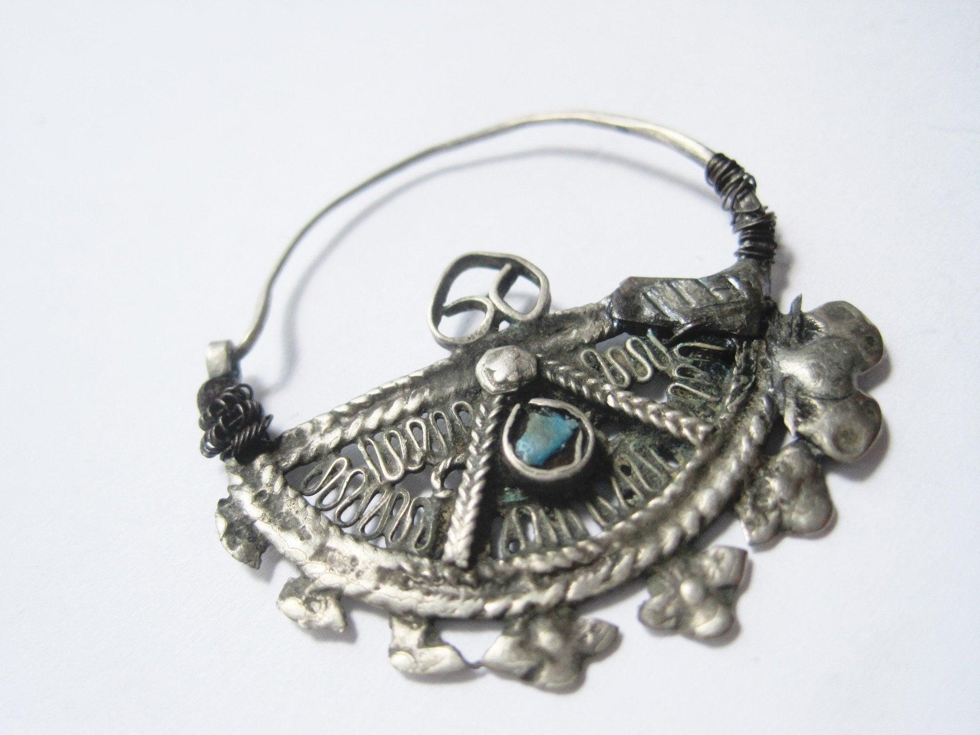 Antique Bedouin Filigree Crescent Islamic Earrings - Anteeka