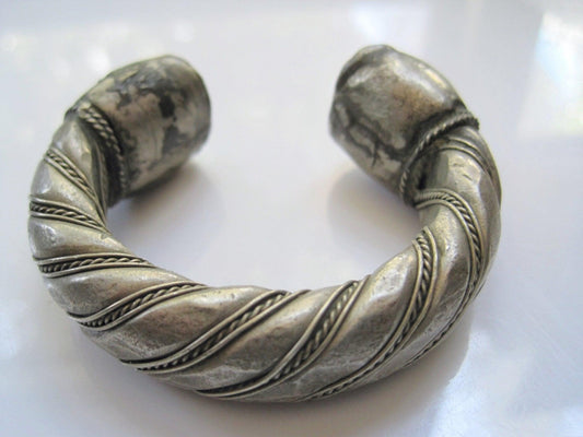 Antique Bedouin Twisted Rope Cuff Bracelet for Very Small Wrist - Anteeka