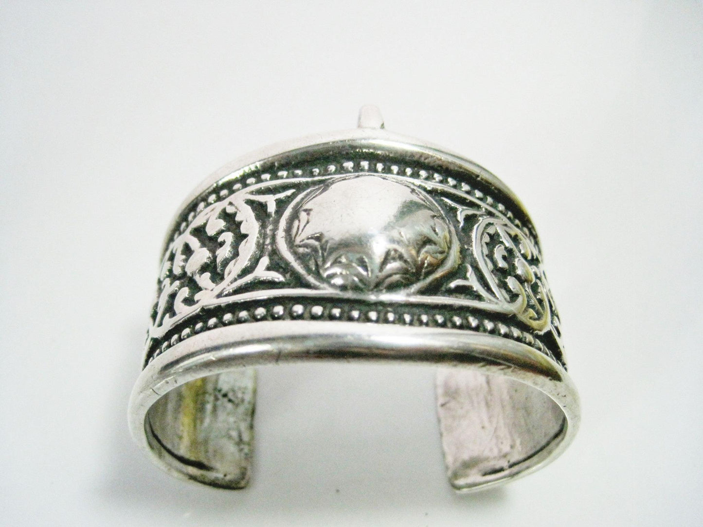 Antique Kazakh Central Asian Silver Cuff Bracelet - Anteeka