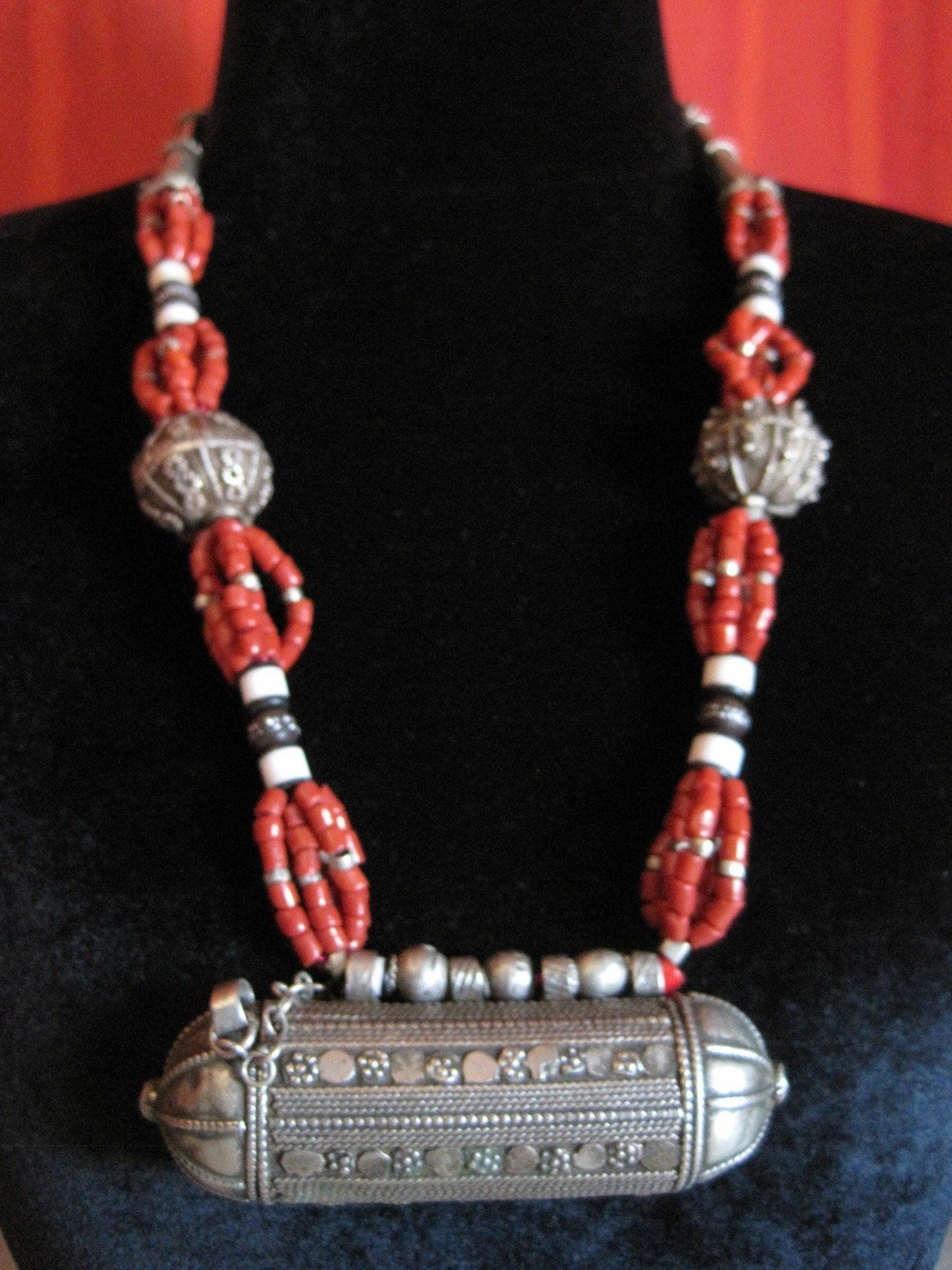 Large amulet bedouin necklace