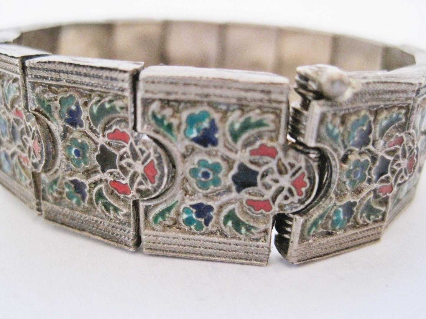 Classy Vintage Turkish Silver and Enamel Caucasian Style Bracelet - Anteeka