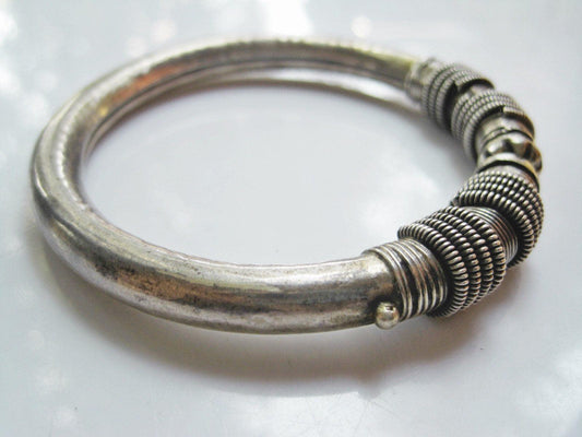 rajasthani bangle