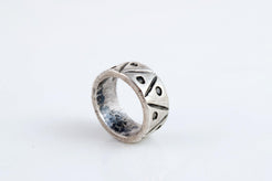 Mid Century Mexican Thick Band Silver Ring Size 5 3/4 – Anteeka