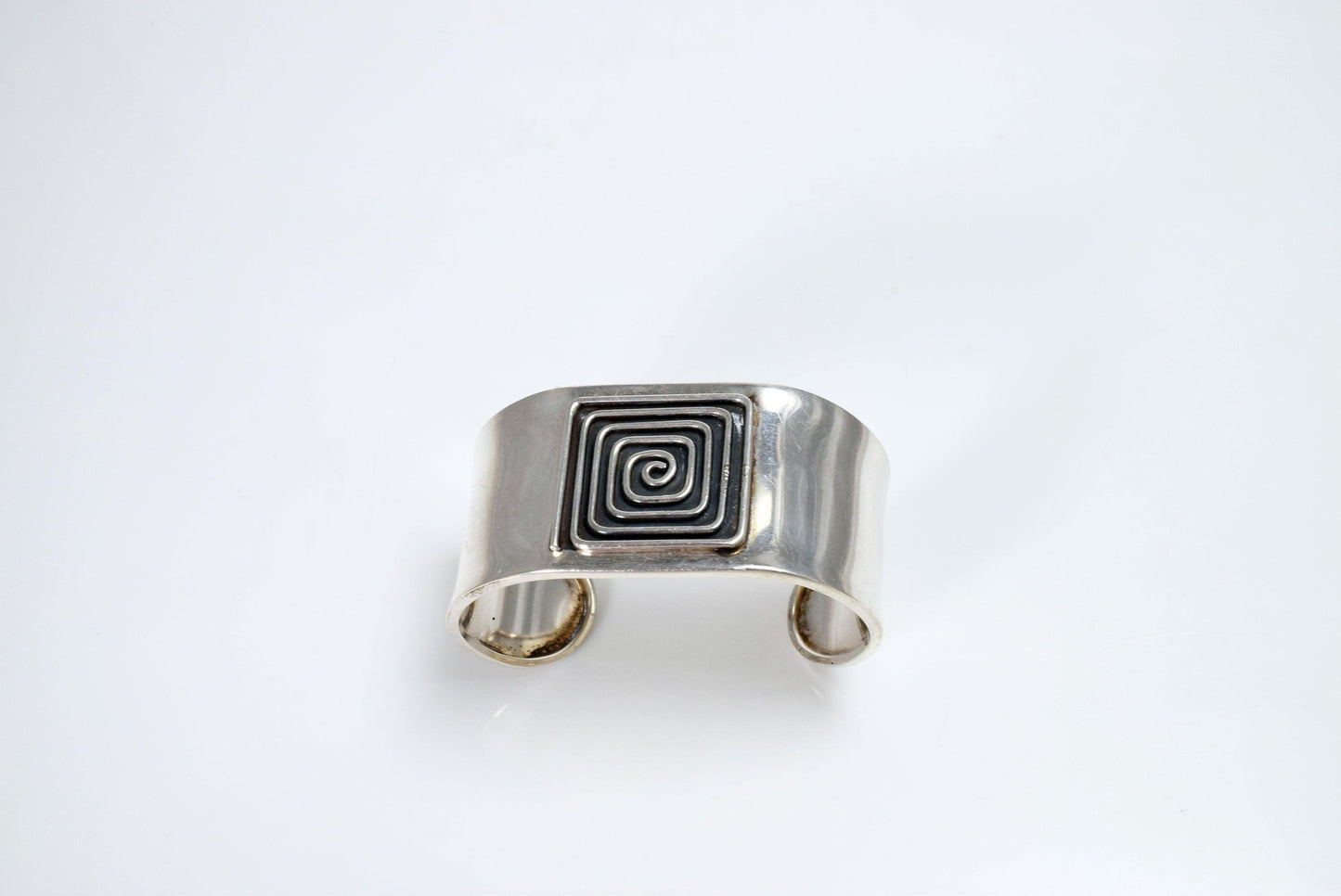 silver maze cuff