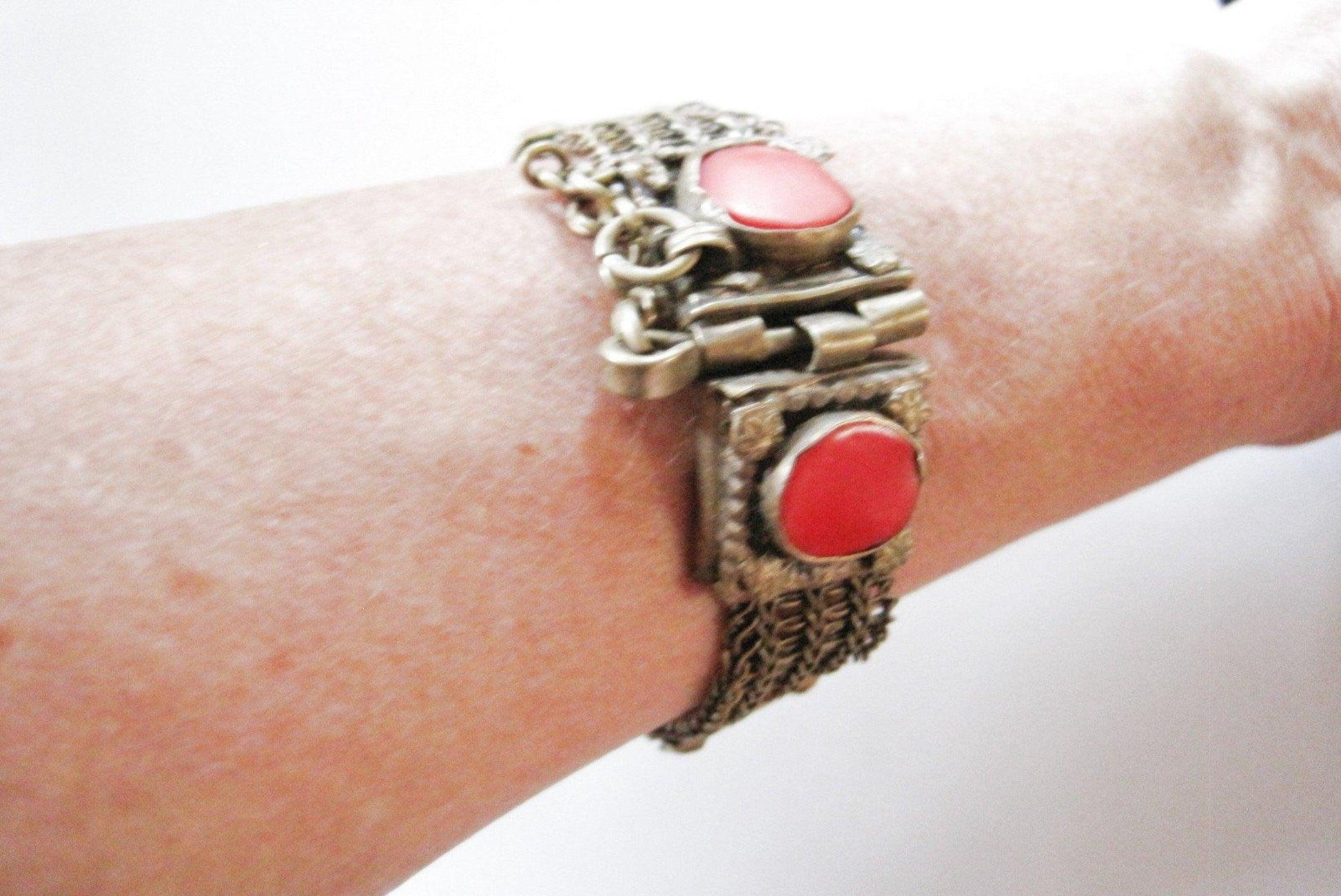 Old Large Metal Mesh Bedouin Bracelet with Red Glass from the Arabian Peninsula - Anteeka