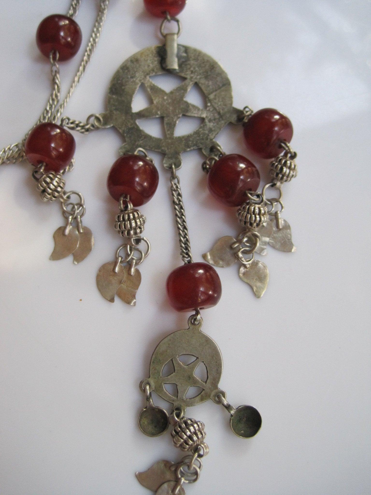 Ottoman pendant necklace