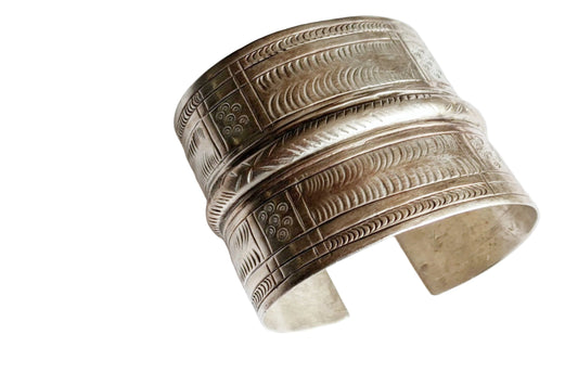 Vintage 800 Silver Amazigh Cuff Bracelet Made in Egypt