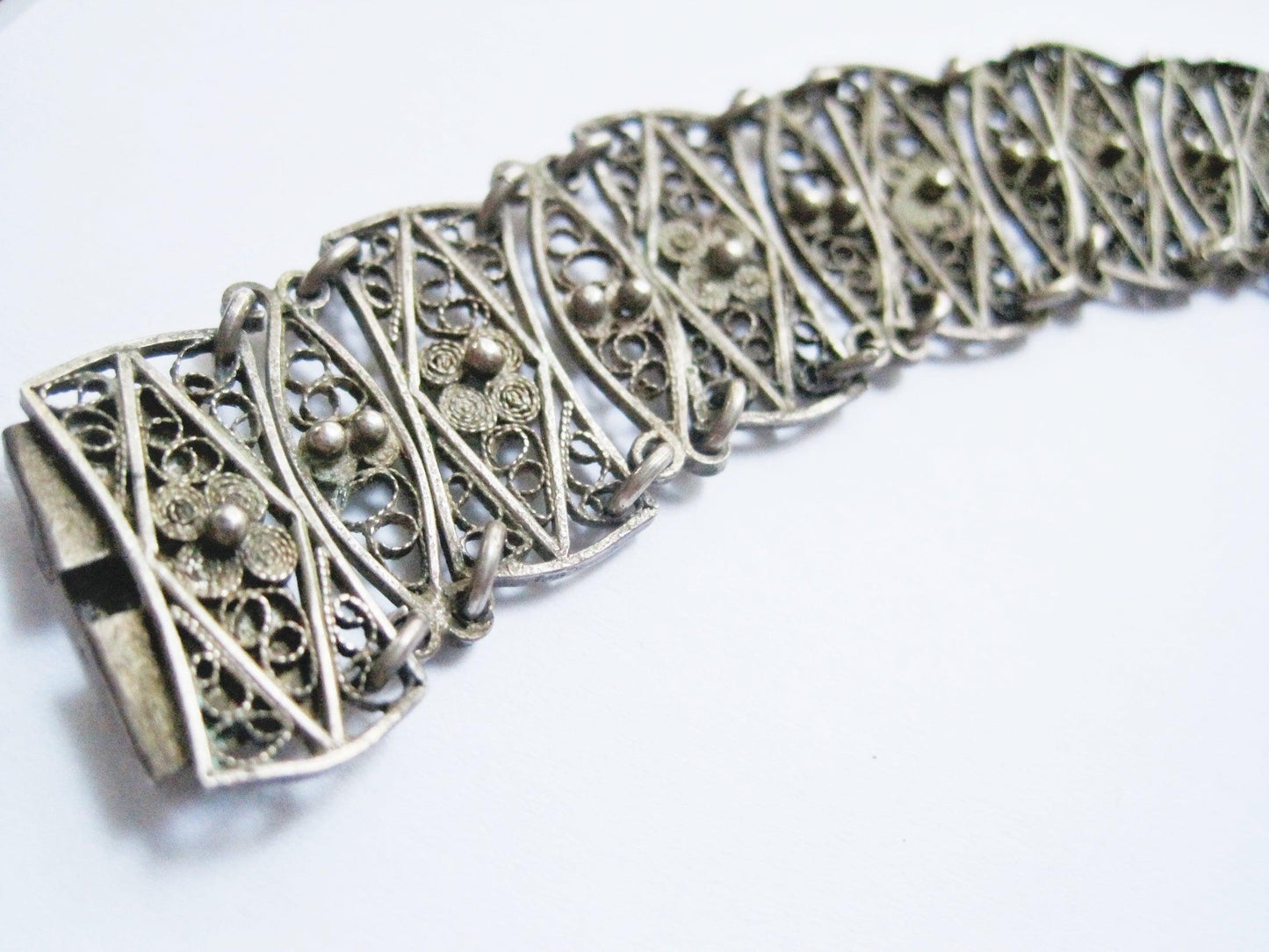 Silver Filigree Bracelet Made in Jerusalem - Anteeka