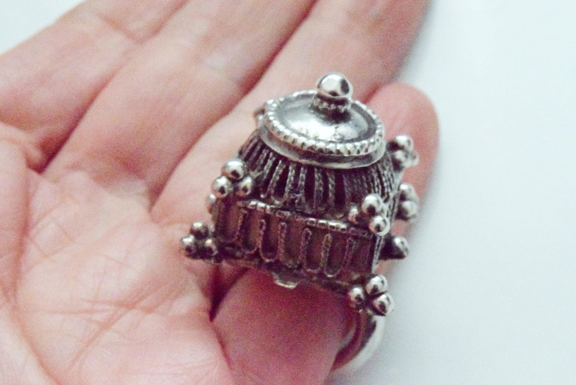 Very Rare Vintage Silver Omani Zar Ring size 6 1/2 - Anteeka