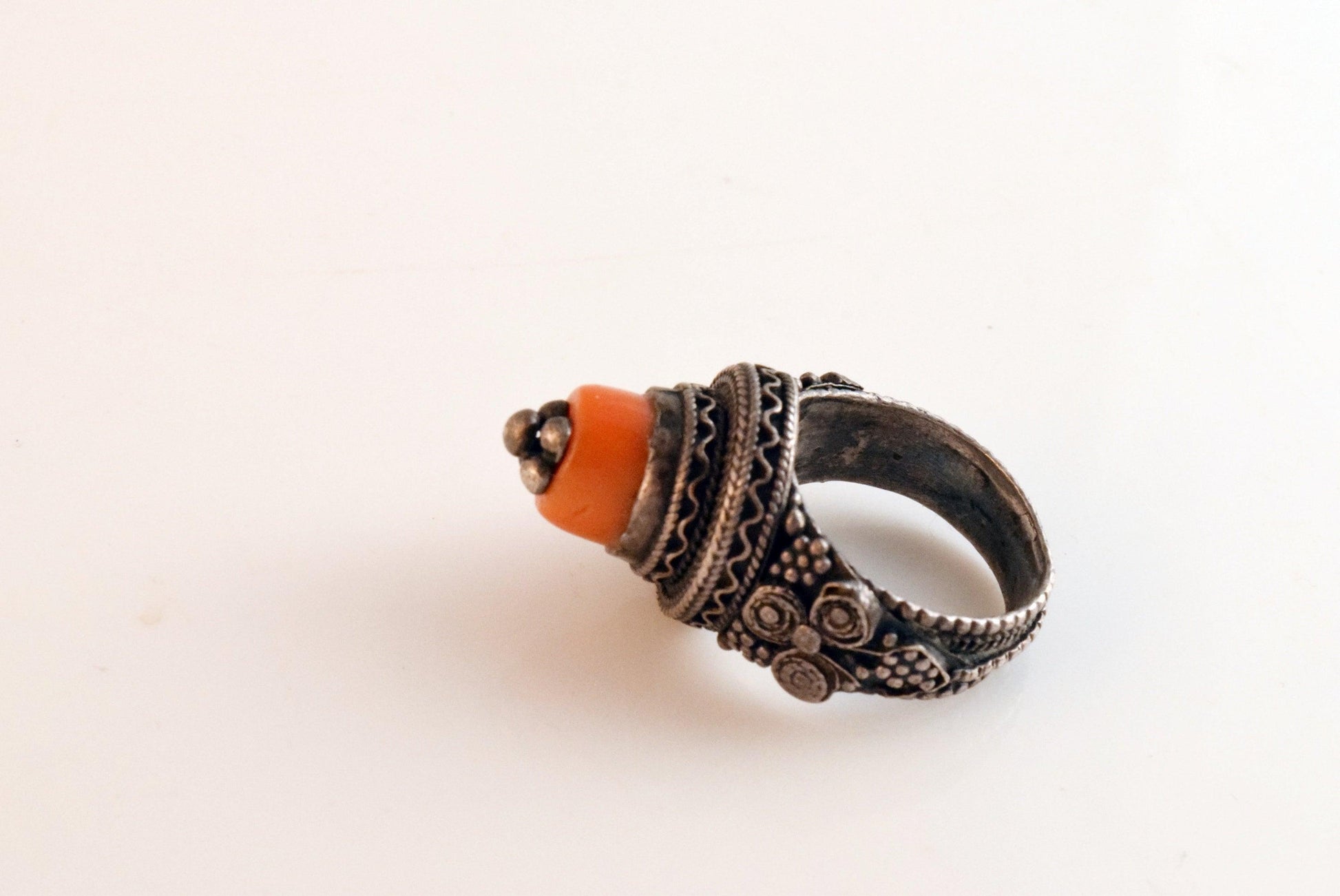 Vintage Bedouin Jewelry Yemeni Silver and Coral Ring - Anteeka
