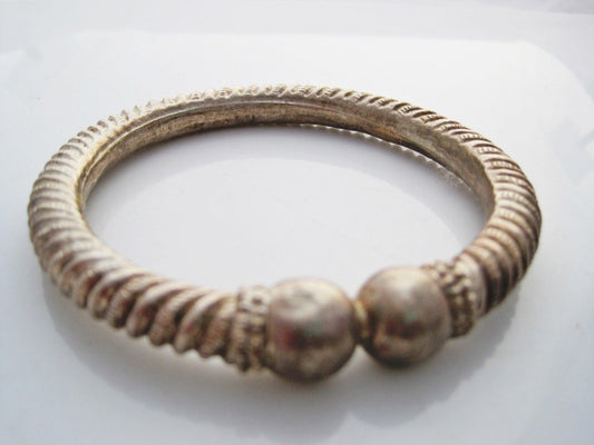 Vintage Bedouin Silver Yemeni Twisted Bracelet - Anteeka