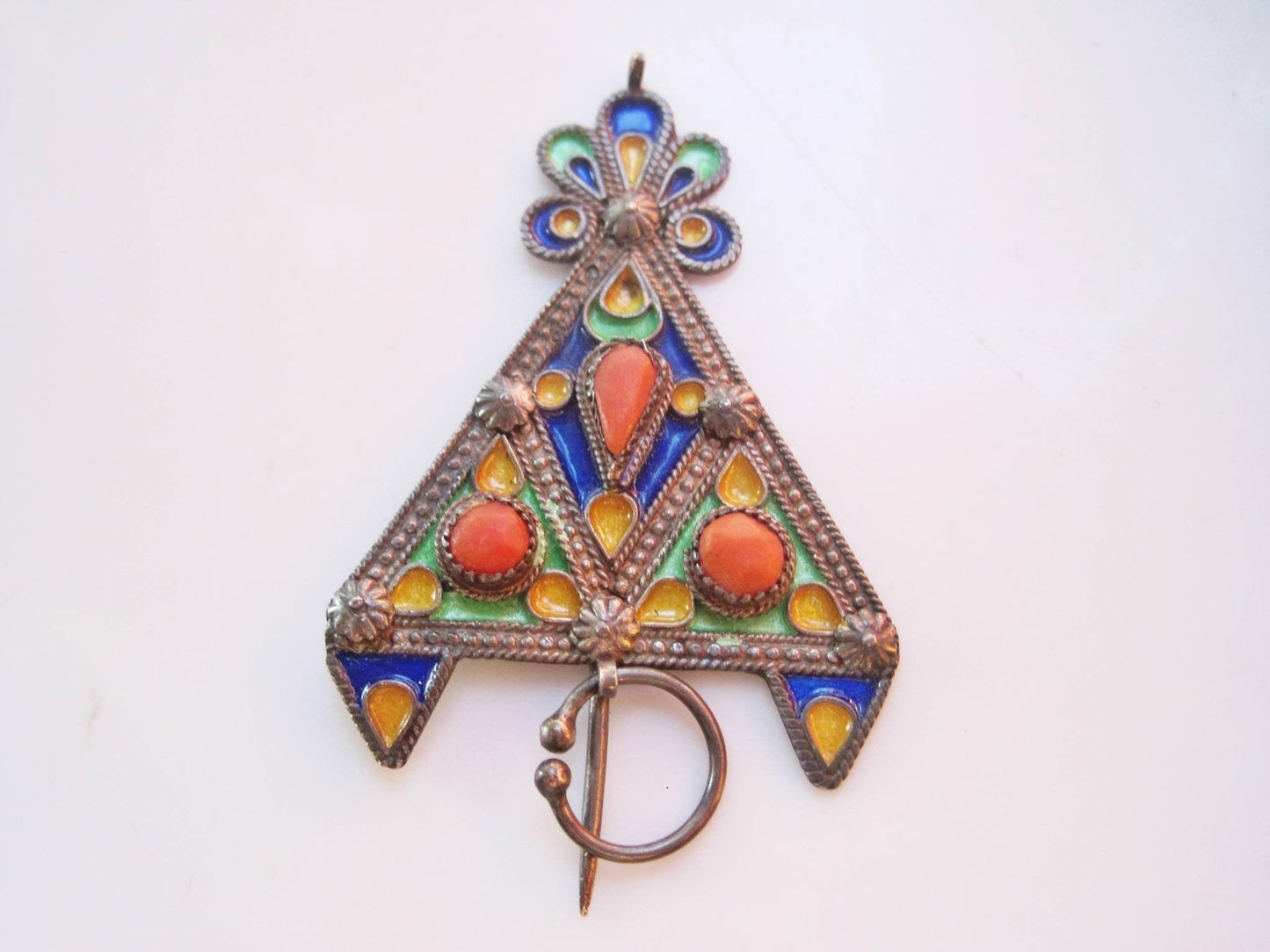 Vintage Berber Kabyle Small Silver, Enamel and Coral Fibula - Anteeka