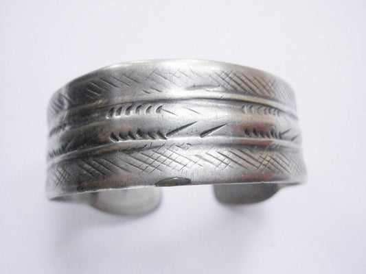 Tunisian bracelet