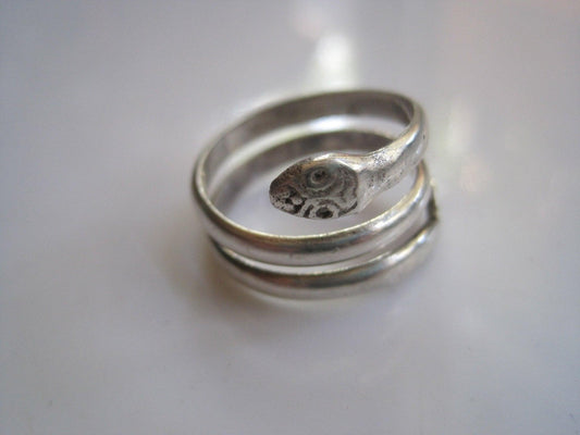 Vintage Egyptian Silver Snake Ring - Anteeka