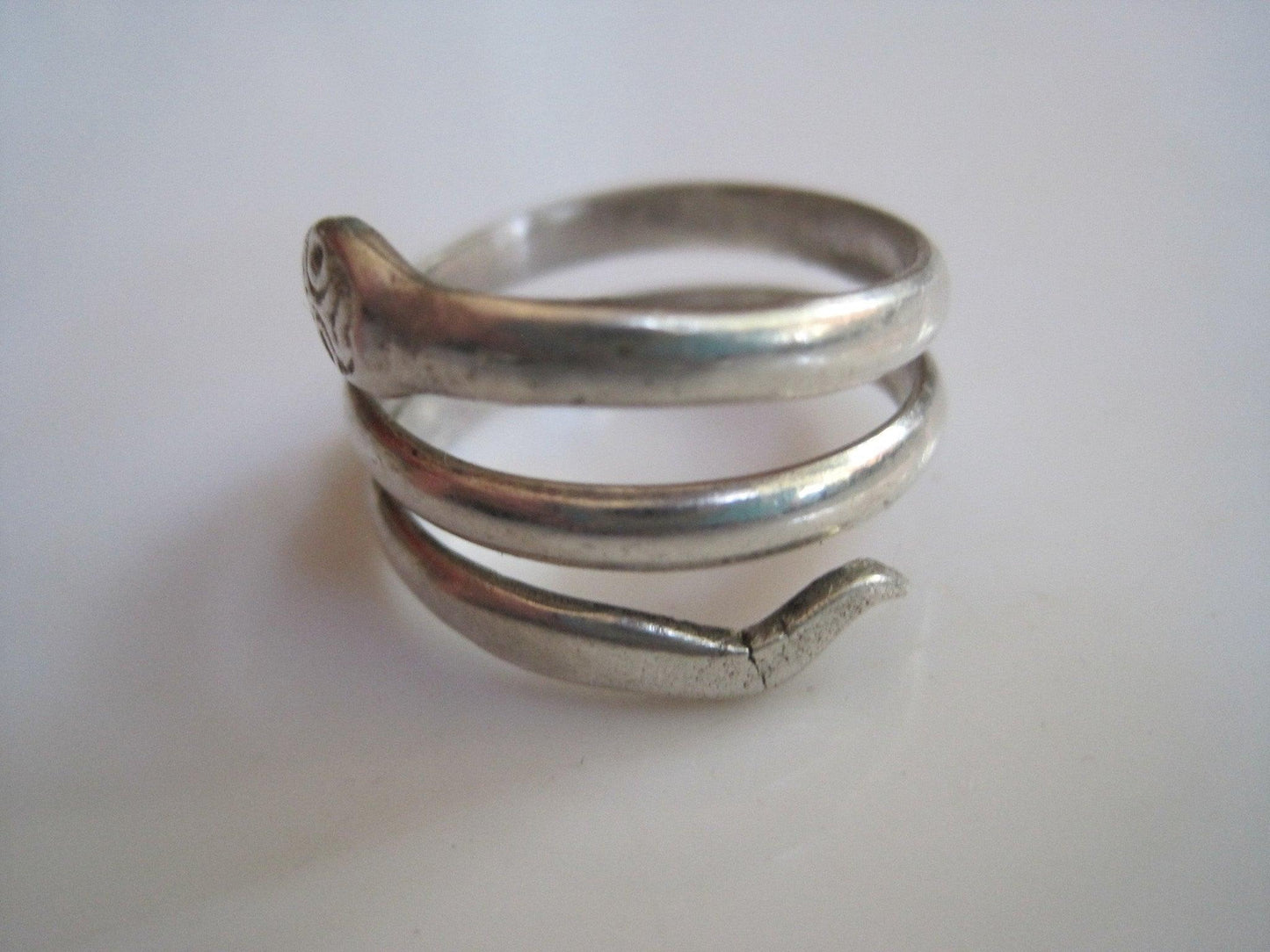 Vintage Egyptian Silver Snake Ring - Anteeka