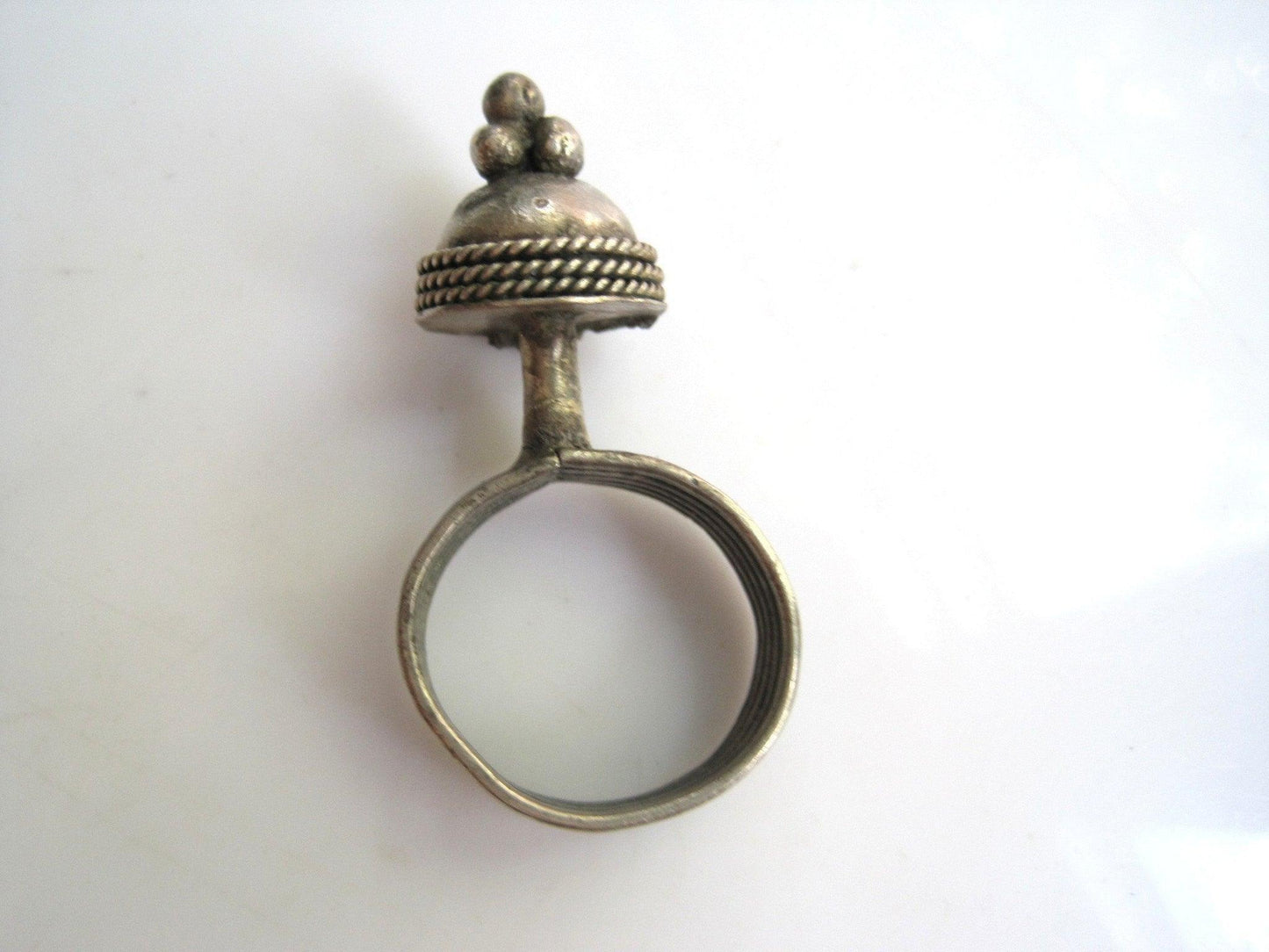 Vintage Ethioian Tower Ring - Size 9 1/2 - Anteeka