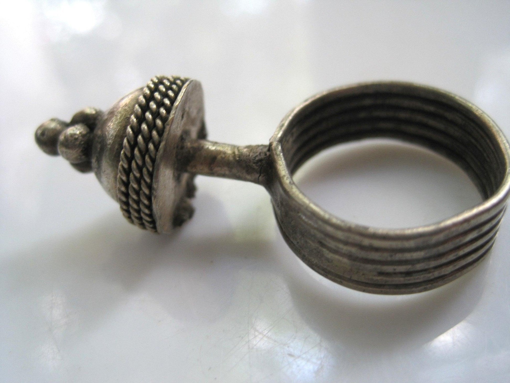 Vintage Ethioian Tower Ring - Size 9 1/2 - Anteeka