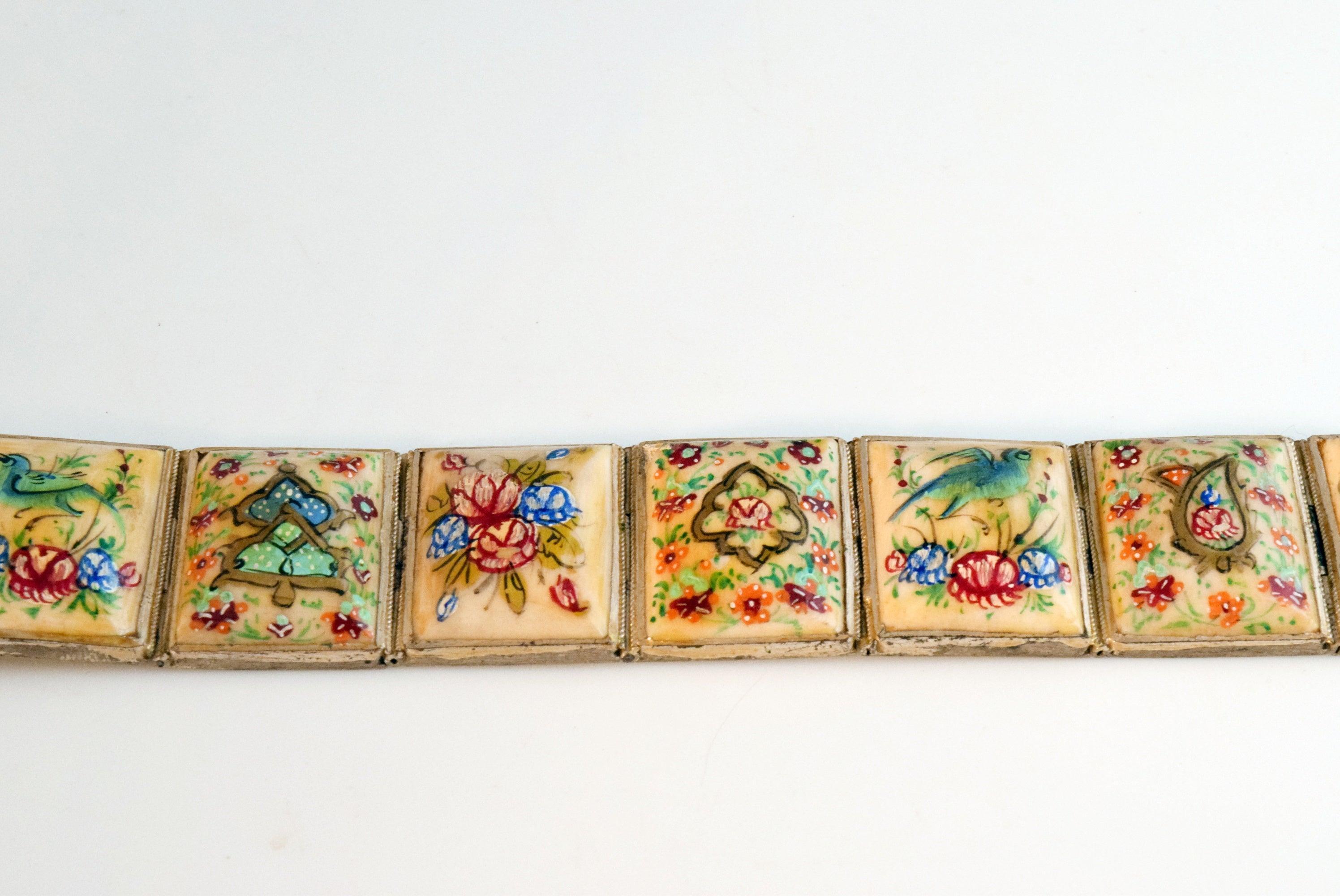 DEVINE popular VINTAGE JAPAN BOHO HAND MADE/PAINTED FLOWER MOTIF FOUR PANEL BRACELET