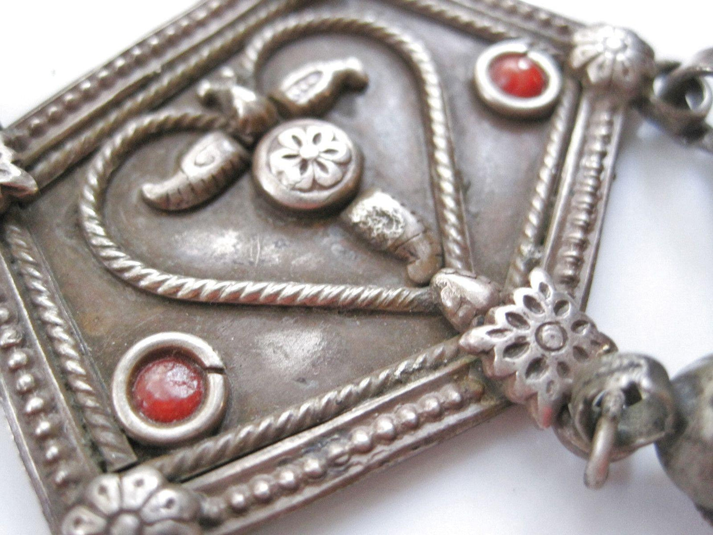 indian pendant necklace