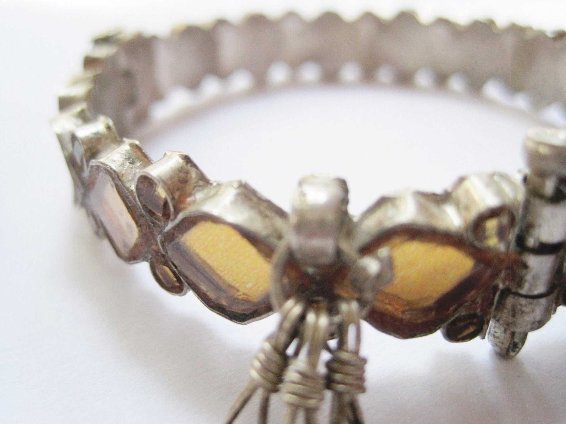 Vintage Kundan Bangle Bracelet with Glass Insets on Gold Foil - Anteeka