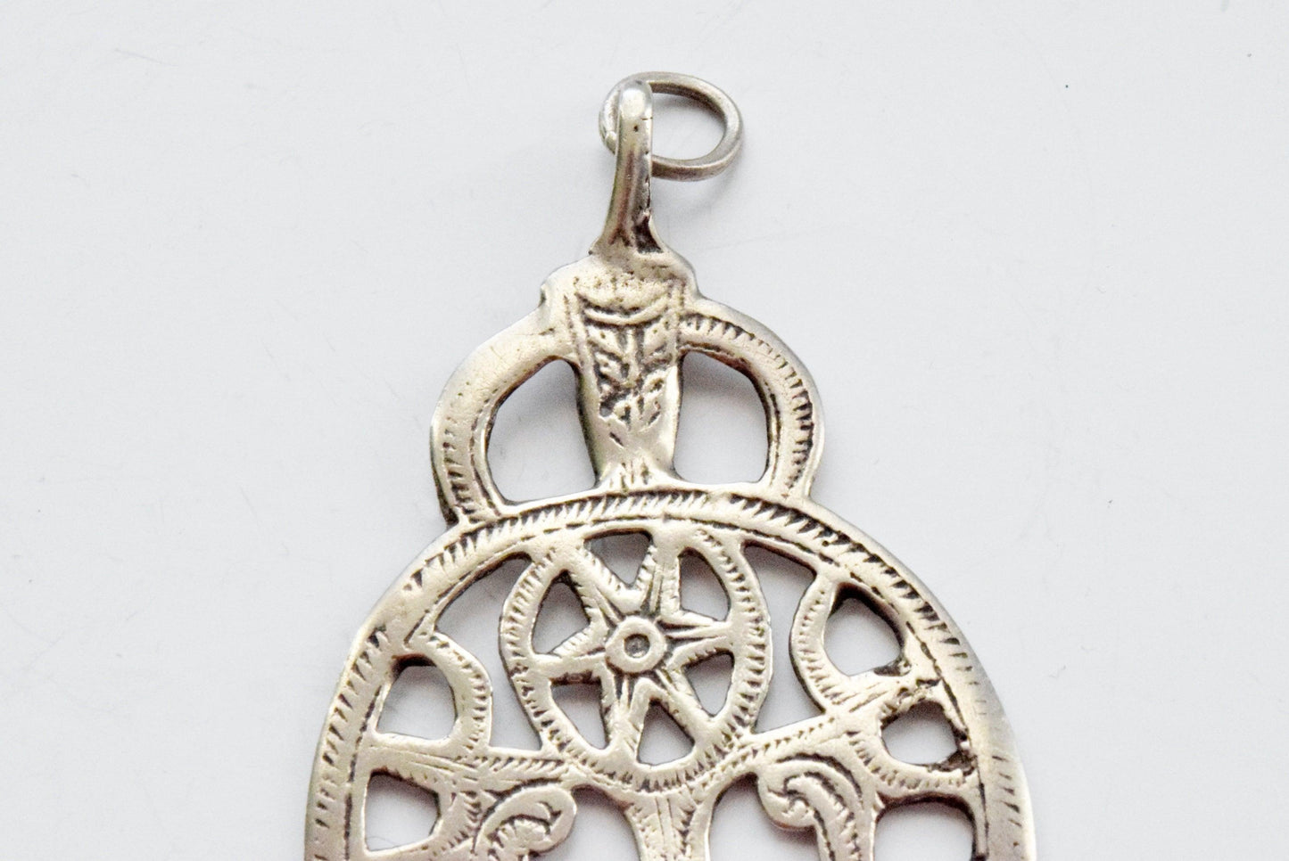 Vintage Large Berber Silver Amulet Pendant - Anteeka