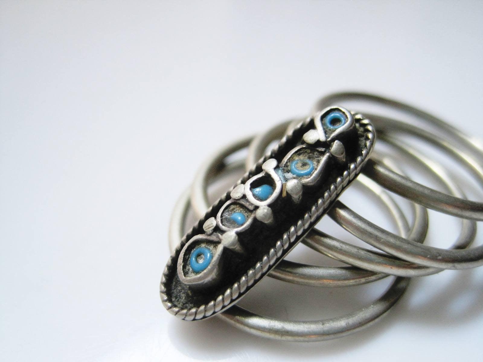 Vintage Middle East Ring with Five Bands and Turquoise Beads - Anteeka