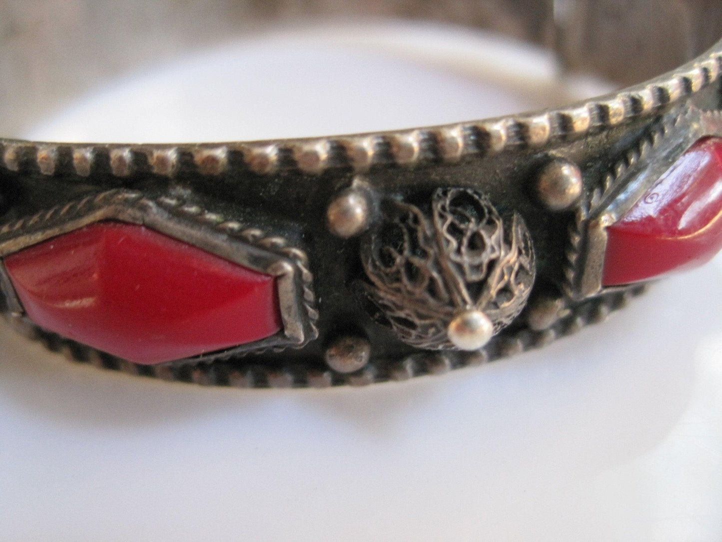 Vintage Silver Hinged North African Berber Bracelet with Red Stones - Anteeka