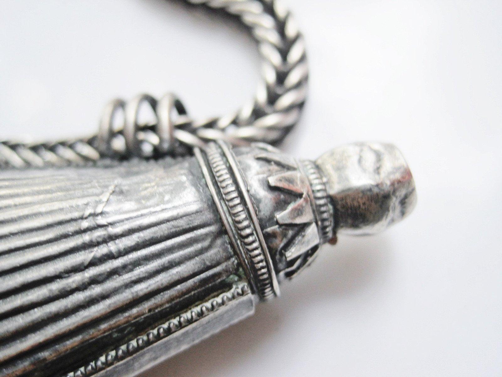 indian silver necklace