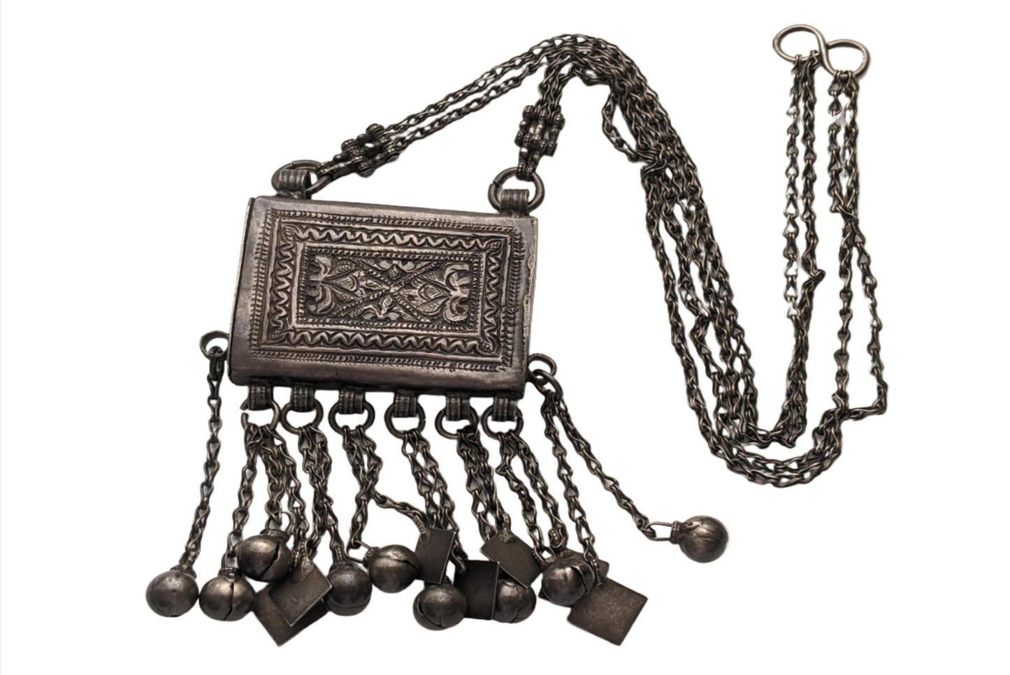 Vintage Silver Omani Koran Box Amulet Holder Necklace - Anteeka