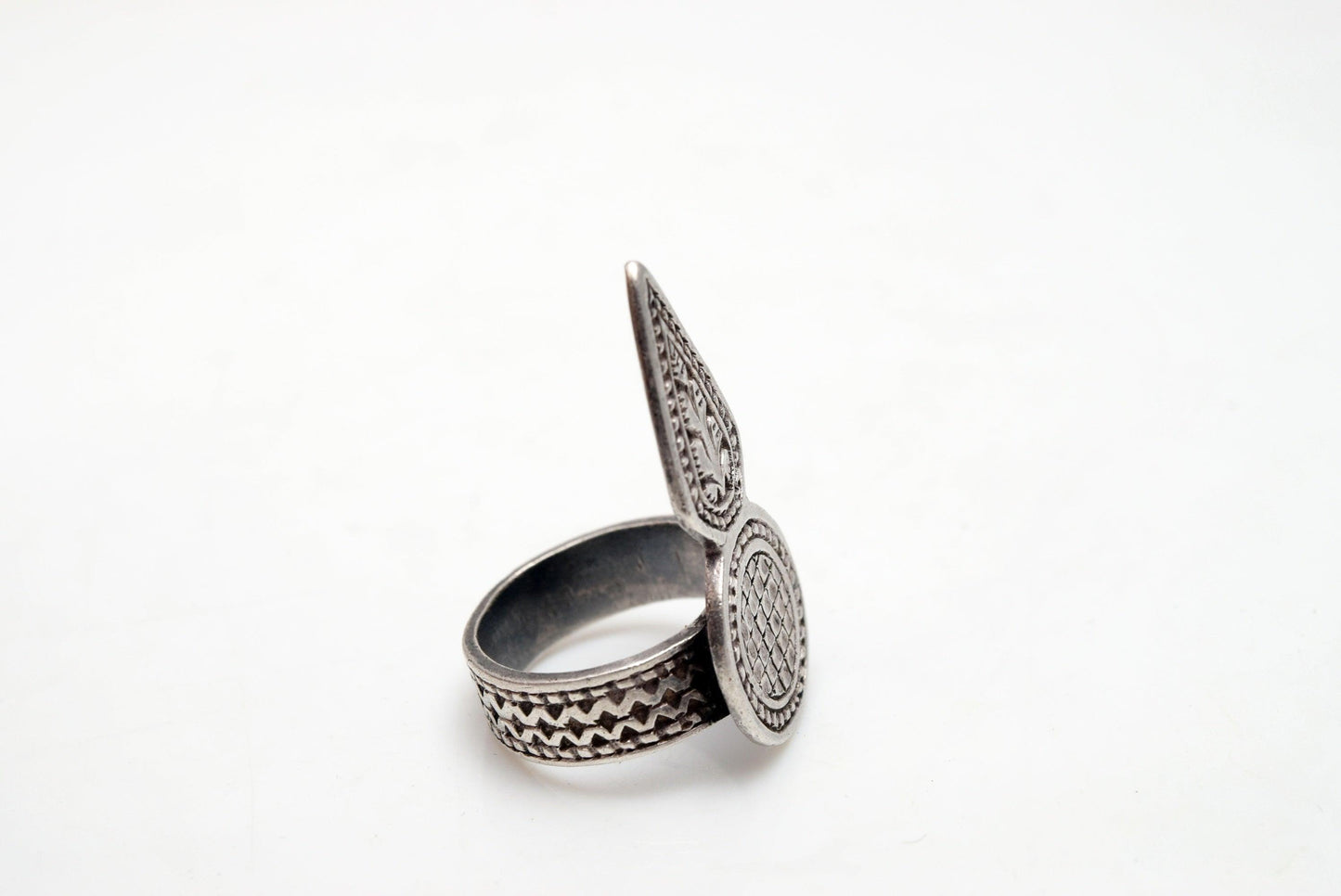silver ring from Oman
