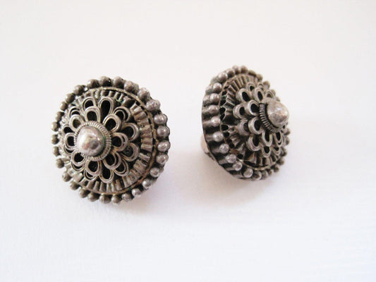 button clip on earrings