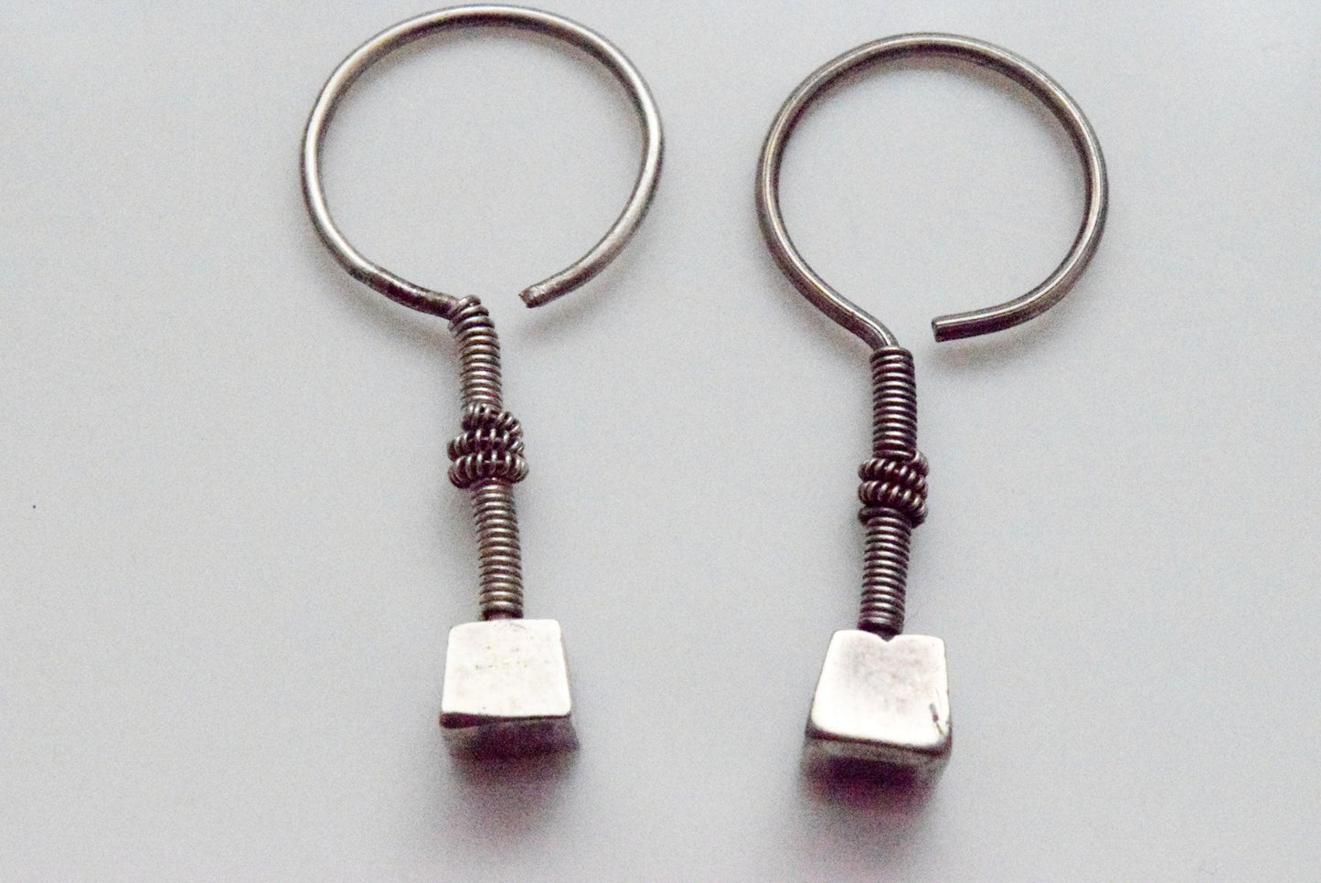 Vintage Small Silver Tribal Earrings from Gujarat - Anteeka